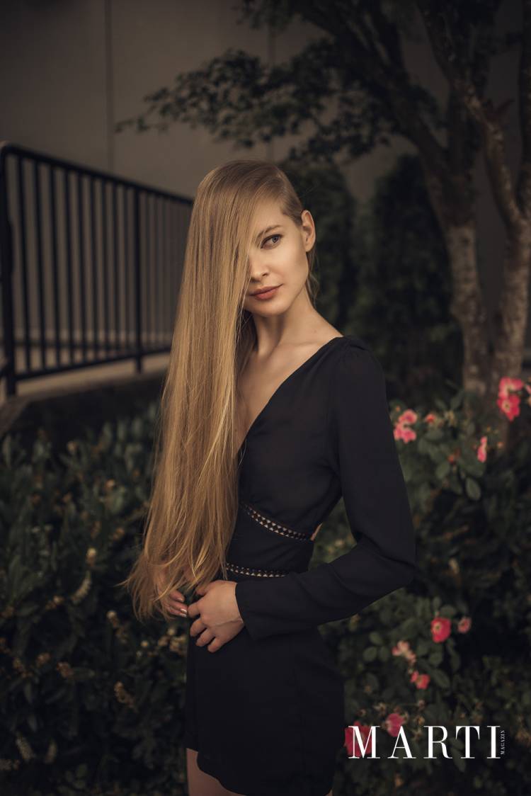 Neighborhood Girl
