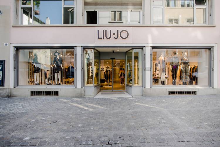 DIE ERSTE EIGENE LIU JO BOUTIQUE IN ZÜRICH 